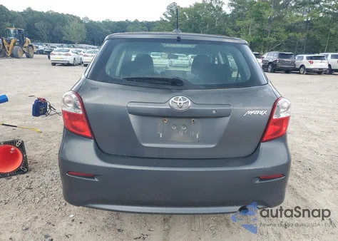 2011 Toyota Corolla Matrix z USA, uszkodzony, nr VIN 2T1KU4EE3BC587117